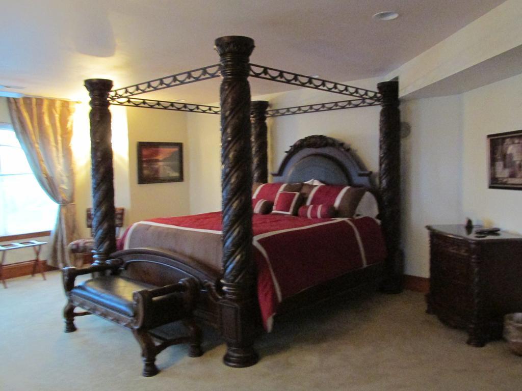 Mansion Inn Lake Stevens الغرفة الصورة