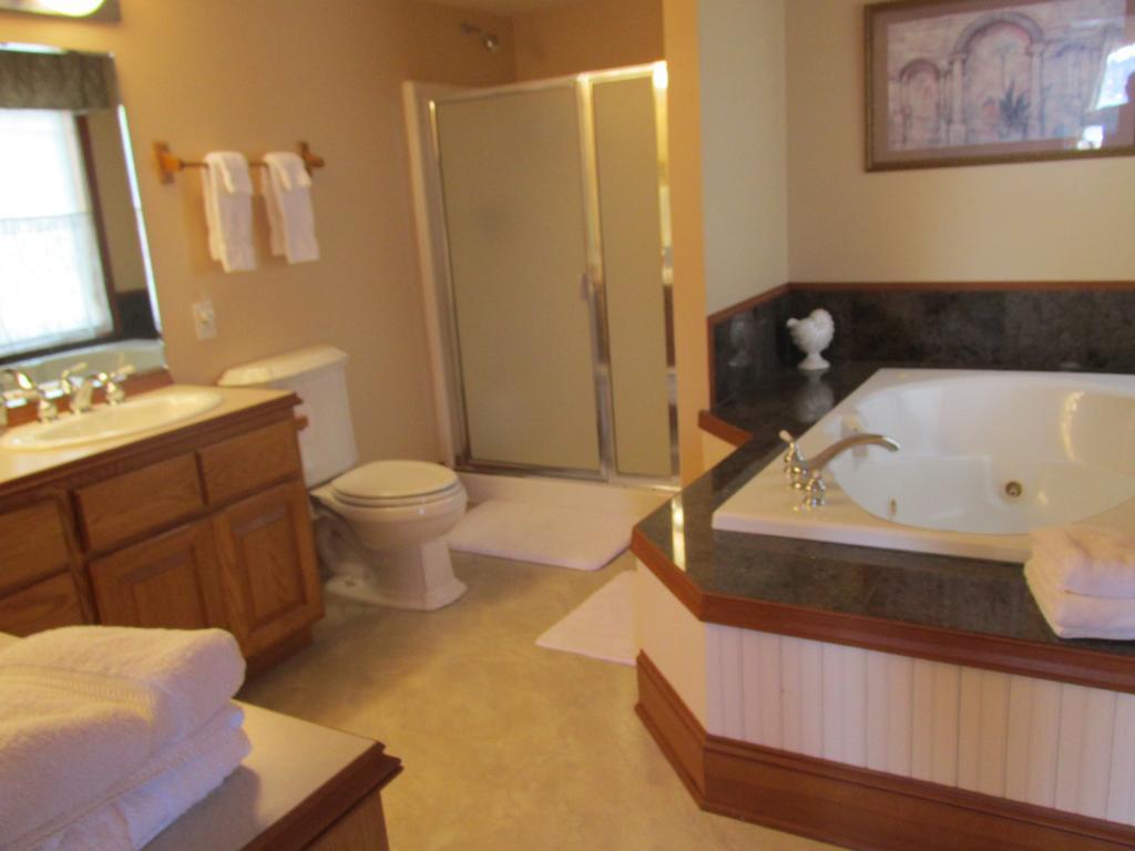 Mansion Inn Lake Stevens الغرفة الصورة